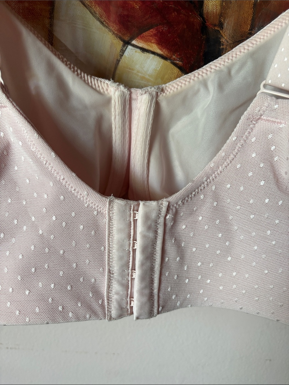 NEW, Wacoal Shimmery Light Pink Underwire Bra - Picture 4 of 10